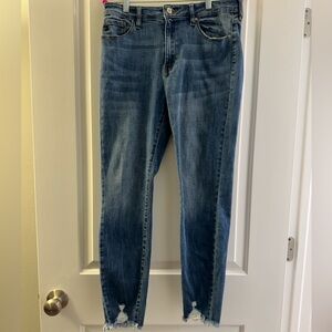 Kancan ankle skinny jeans 
High Rise 
Size 11 and fits a 10/12